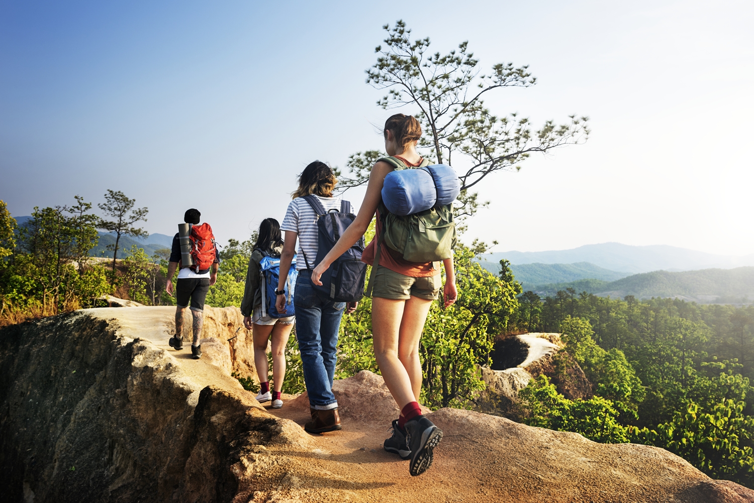 Senderismo y trekking: Eligiendo la mochila ideal - Club Senderismo de  Valencia